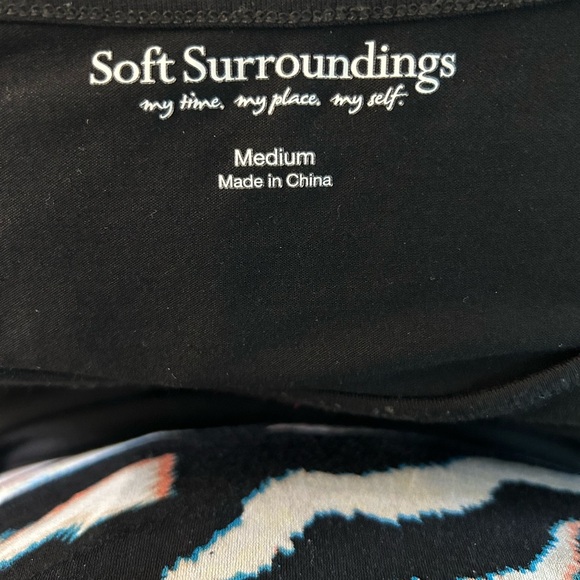 Top soft surroundings woman’s size medium shirt new condition - Picture 4 of 4